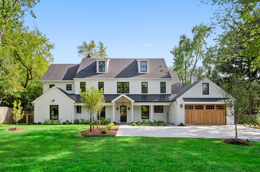 Sold $2,449,000 • Co-Listing Agent