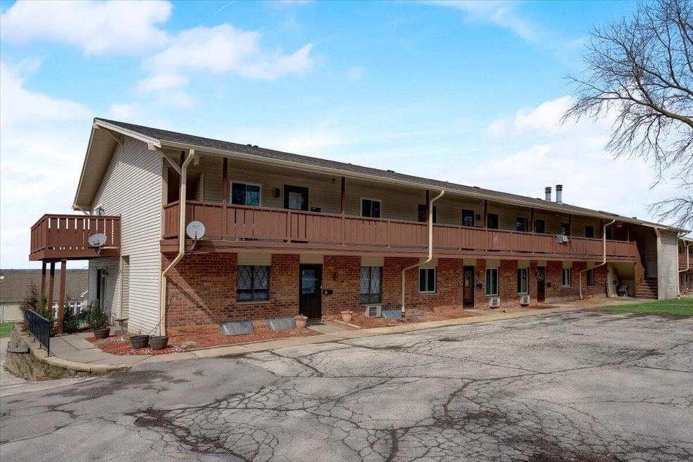 01-Greenhedge Rd-001
