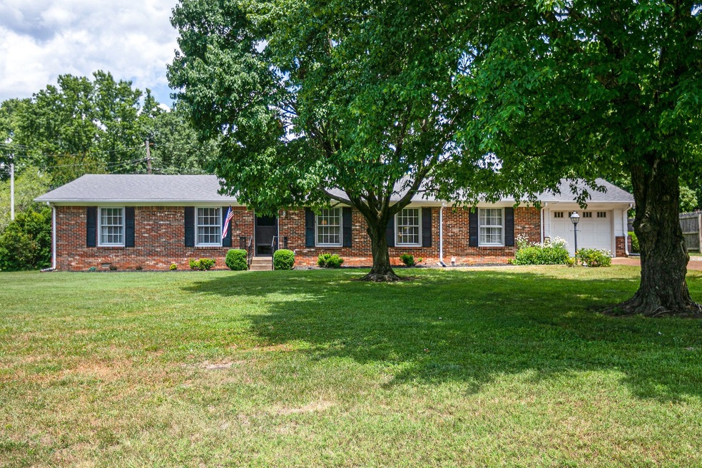 4008 Mcintire Dr, Columbia, TN 38401 - photo 1