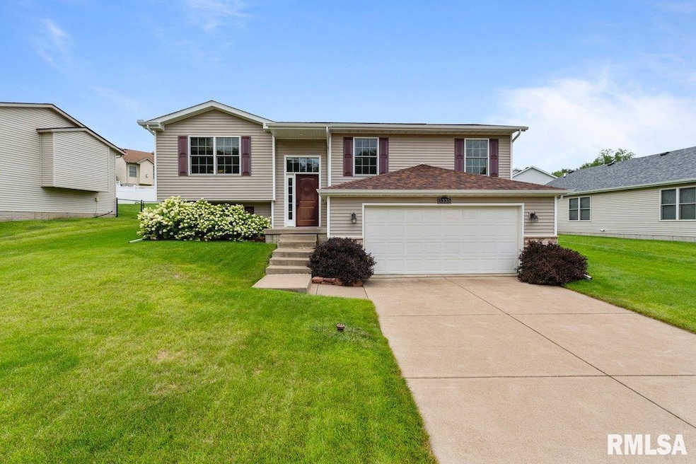 For Sale $284,900 • Co-Listing Agent