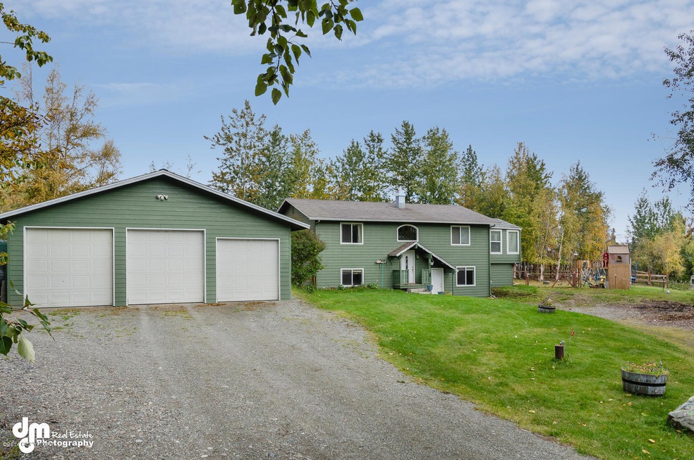 Welcome to 951 S. Vicki Way, Wasilla, AK