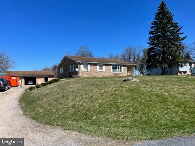 545 Mickey Inn Rd, Chambersburg, PA 17202 - photo 1