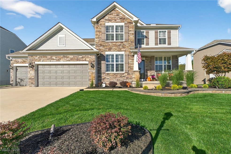 18926 Ledgestone Dr, Strongsville, OH 44149 - photo 1