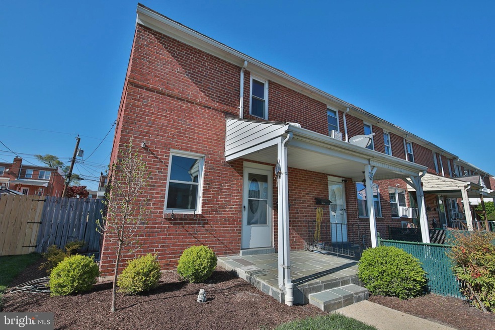 1512 Chilworth Ave, Middle River, MD 21220 - photo 1