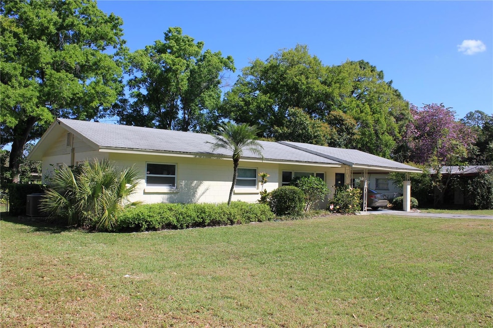 1505 Avenue E NE, Winter Haven, FL 33881 - photo 1