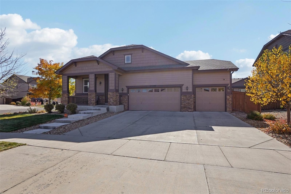 25208 E Ellsworth Place, Aurora, CO 80018 - photo 1