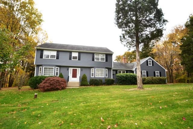 36 Arthurs Ct, Stratford, CT 06614 - photo 1