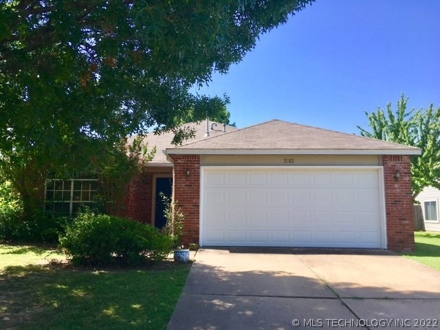 2513 W Kent St, Broken Arrow, OK 74012 - photo 1