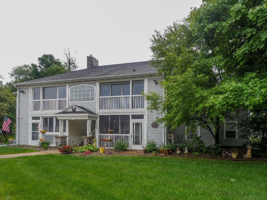 359 Westbrook Ct-101
