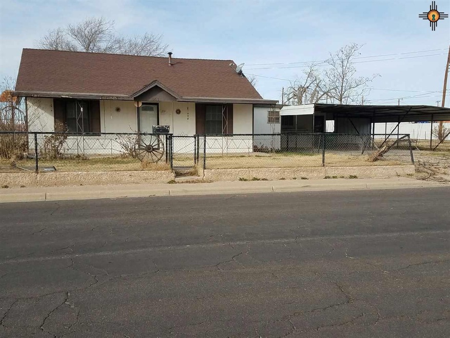 601 N Cochran St, Hobbs, NM 88240 - photo 1