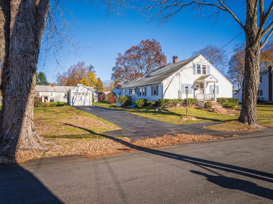 11 Roosevelt Ave, Dover, NH 03820 - photo 1