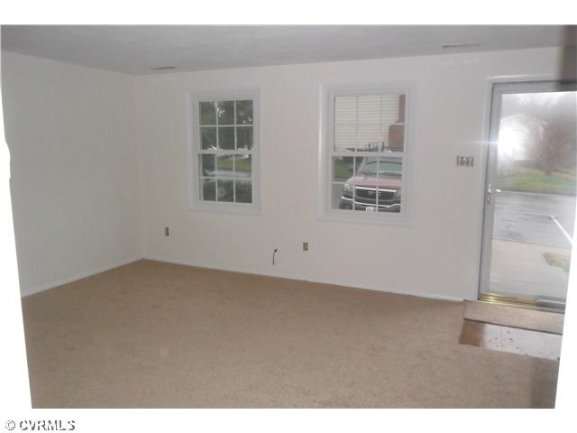 9423 Greenhill Ct unit 9423, Henrico, VA 23294 - photo 1