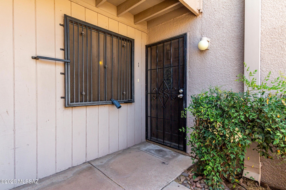 6635 E Golf Links Rd unit 1, Tucson, AZ 85730 - photo 1