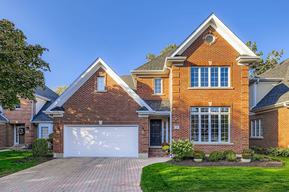 28 Windsor Dr, Elmhurst, IL 60126 - photo 1