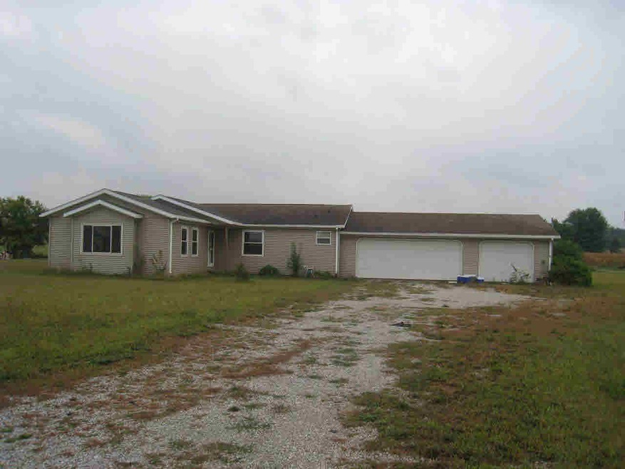 9981 W Myers Ct, Angola, IN 46703 - photo 1