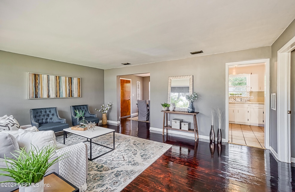 6833 Provost Rd N, Jacksonville, FL 32216 - photo 1