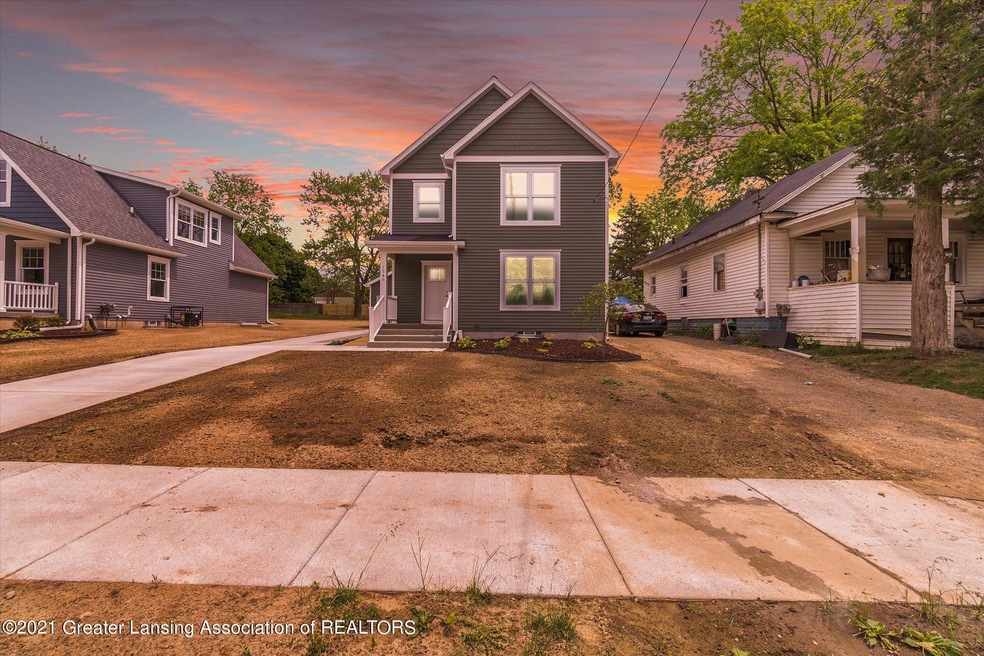 01-1548-N-High-St-Lansing-MI-48906-Windo