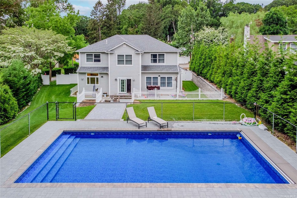 26 Hill Dr, Glen Head, NY 11545 - photo 1