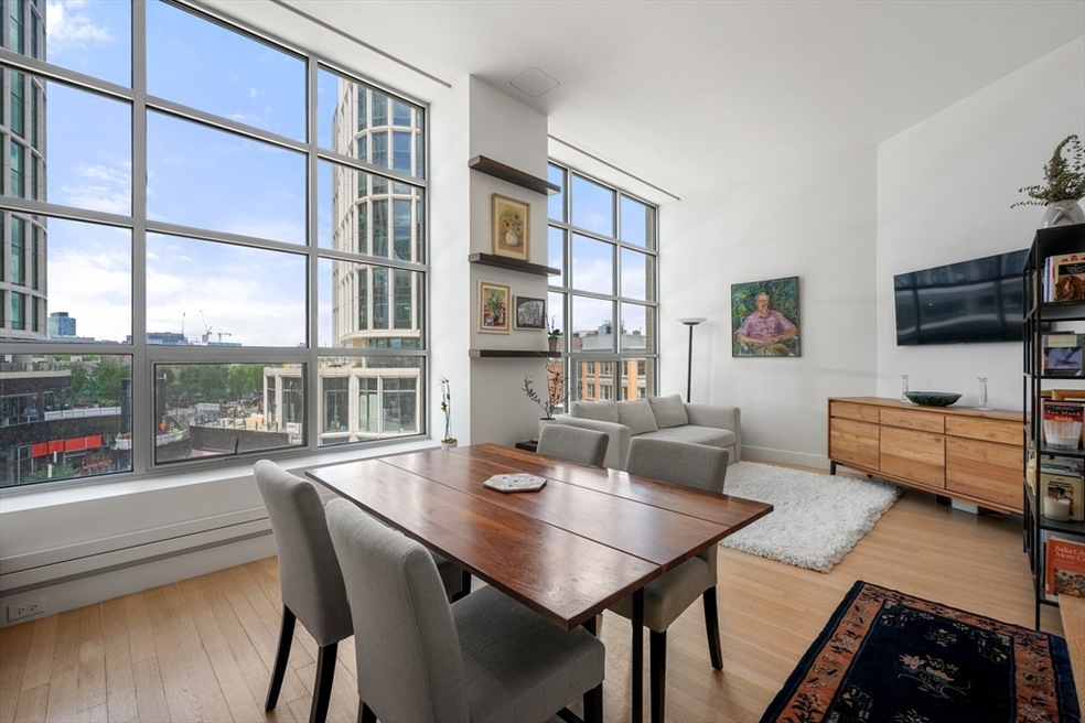 360 Newbury St unit 404, Boston, MA 02115 - photo 1