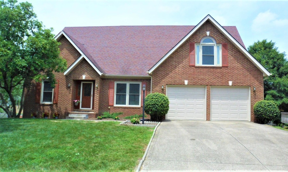 220 Wickliffe Rd, Frankfort, KY 40601 - photo 1