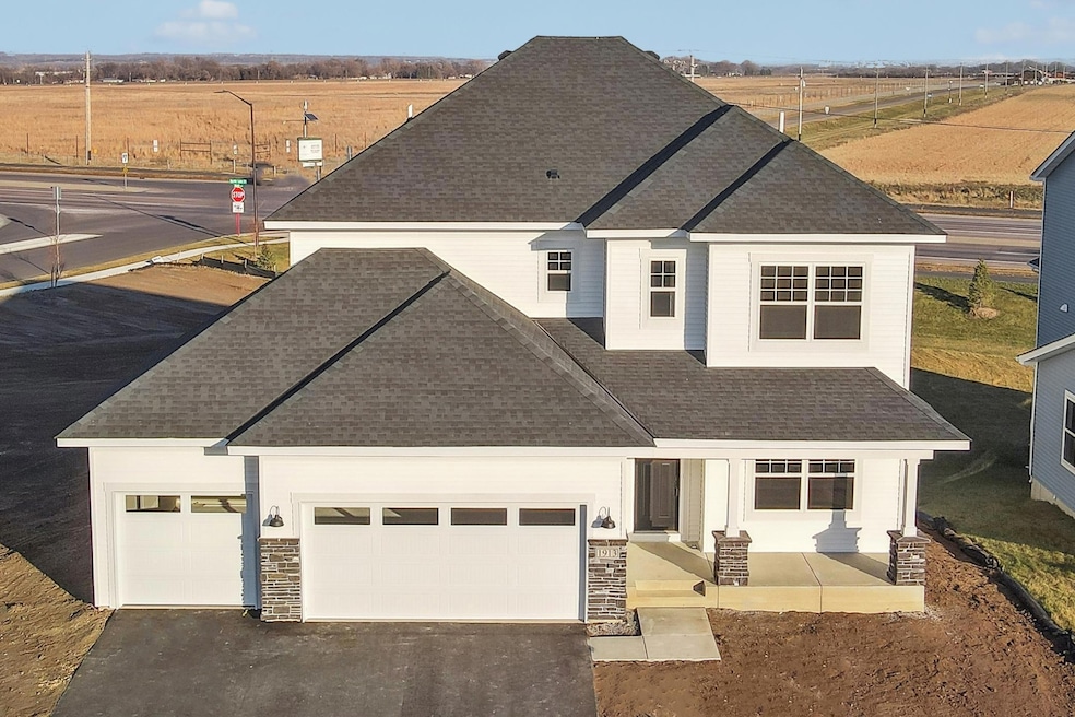 For Sale $739,305