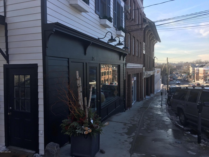 28 Bruce Park Ave unit 2A, Greenwich, CT 06830 - photo 1