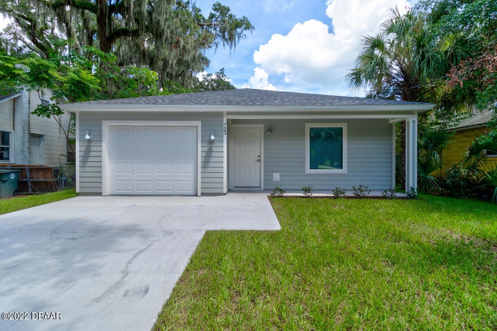 3-723-Washington-St-2