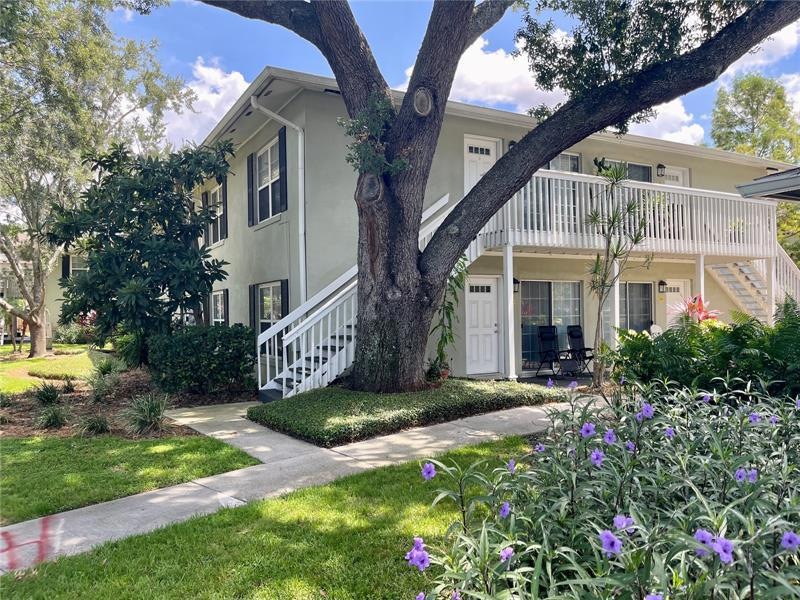 Second story end unit