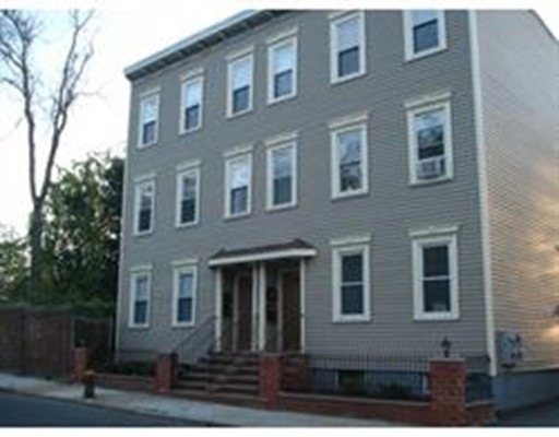 288 Highland St unit 1, Roxbury, MA 02119 - photo 1