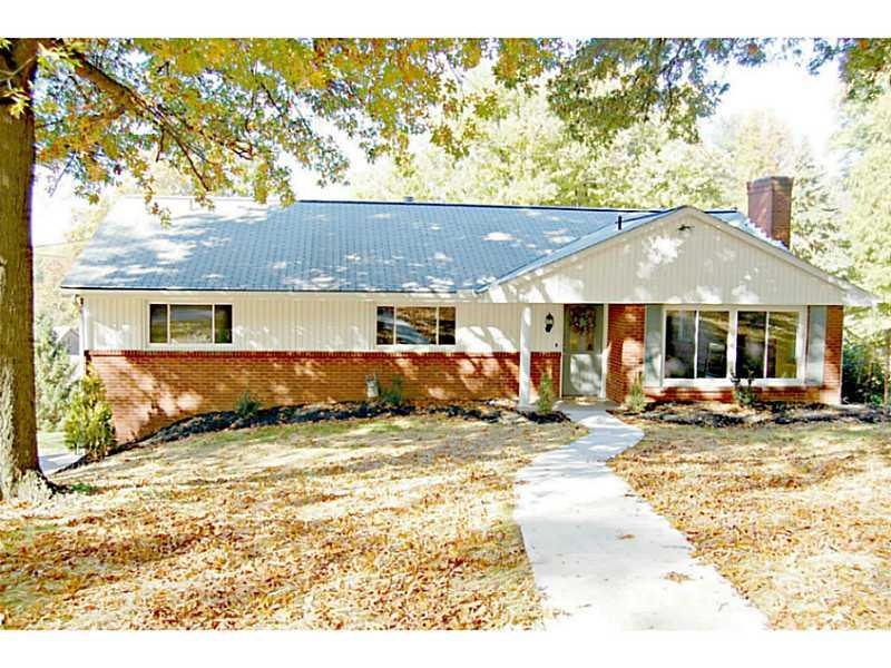 Exterior Front. TOTALLY UPDATED 3 BR RANCH ON  QUI