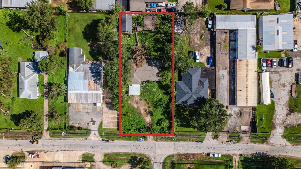 1725 Tidwell Ln, Houston, TX 77093 - photo 1