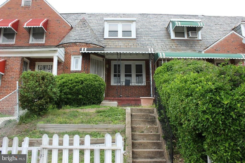 2702 E Preston St, Baltimore, MD 21213 - photo 1