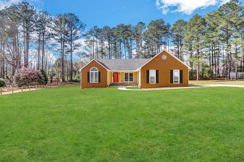 100 Bloomfield Dr, Stockbridge, GA 30281 - photo 1