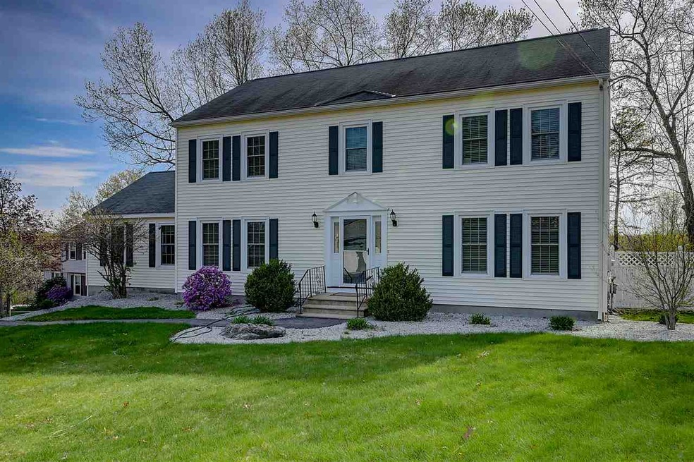 169 Fleming St, Manchester, NH 03104 - photo 1