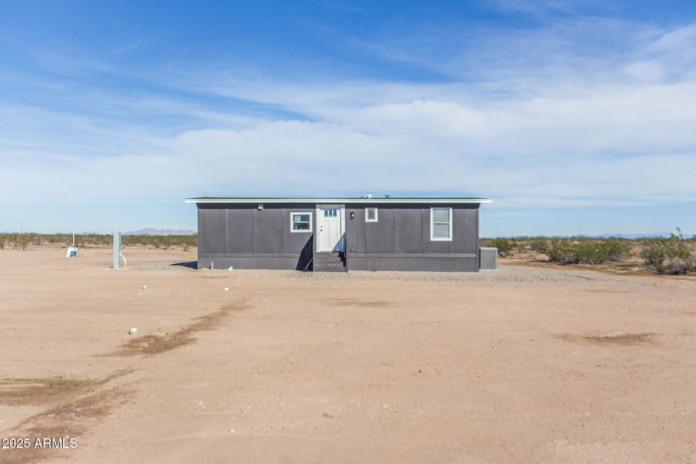 35353 W Wier Ave, Tonopah, AZ 85354 - photo 1