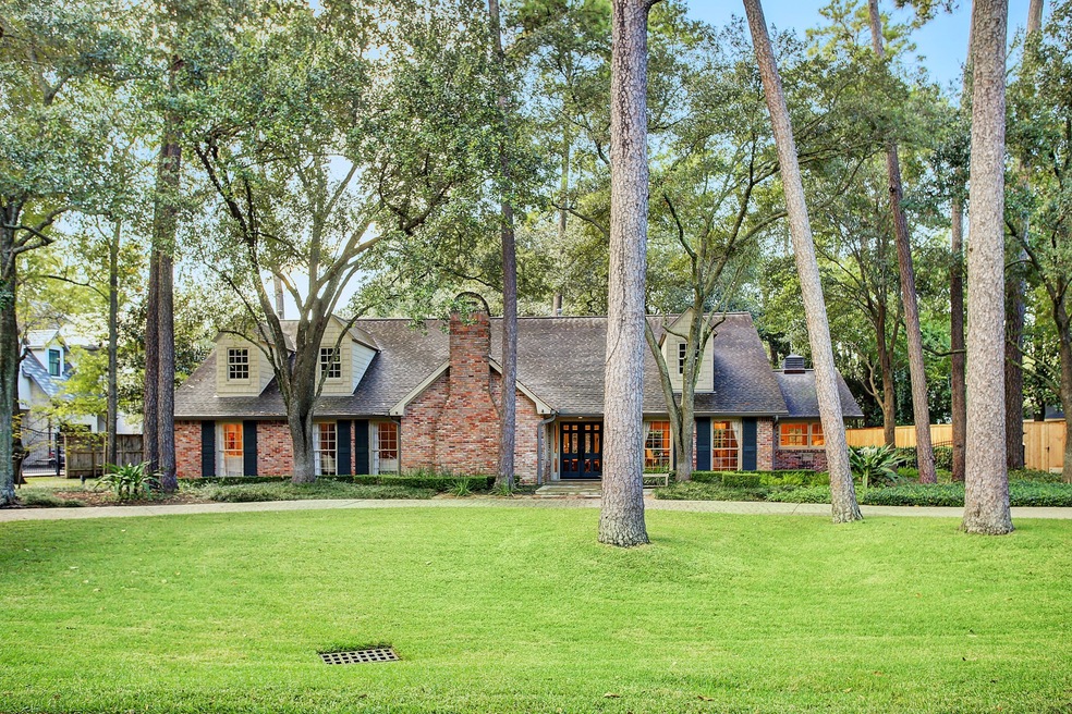 331 Tynebrook Ln, Houston, TX 77024 - photo 1