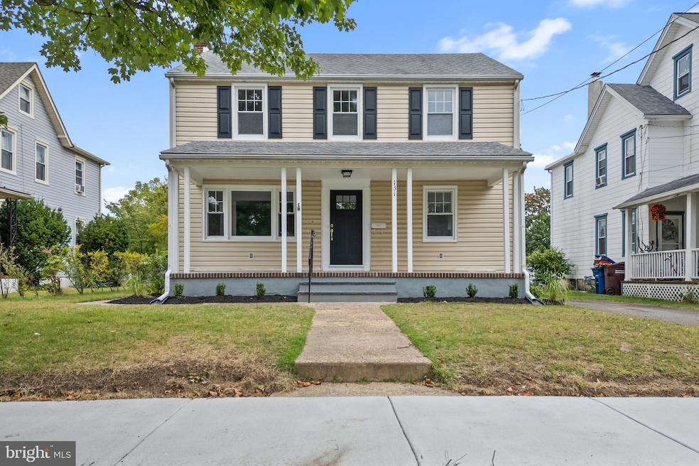 Under Contract $395,000