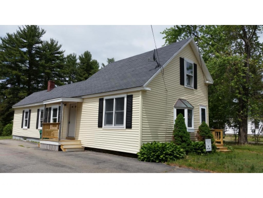 82 Chestnut Hill Rd, Rochester, NH 03867 - photo 1