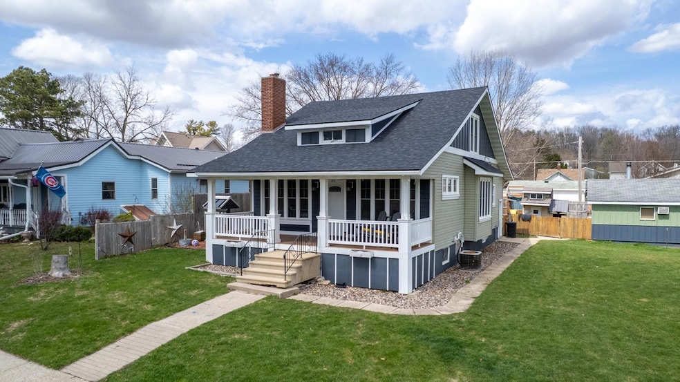 213 North St NE, Preston, MN 55965 - photo 1