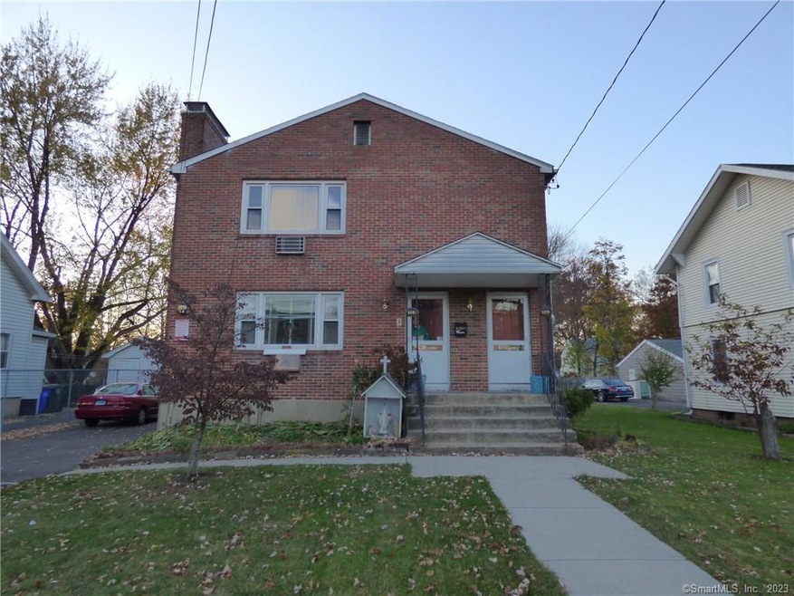 147 Newington Rd unit 2nd FLR, West Hartford, CT 06110 - photo 1