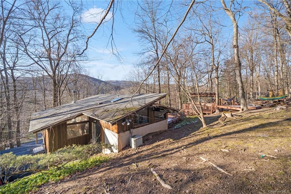 60 Tranquility Rd, Suffern, NY 10901 - photo 1