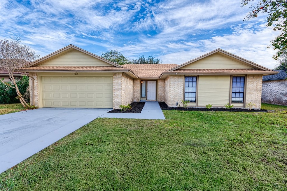 7017 Keystone Dr, Corpus Christi, TX 78413 - photo 1