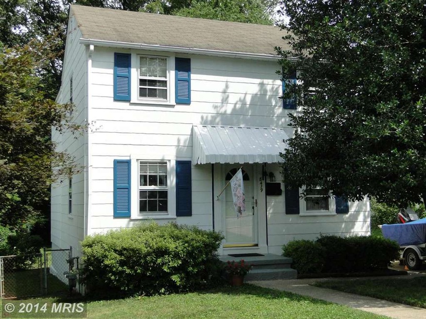 8419 Oakleigh Rd, Parkville, MD 21234 - photo 1