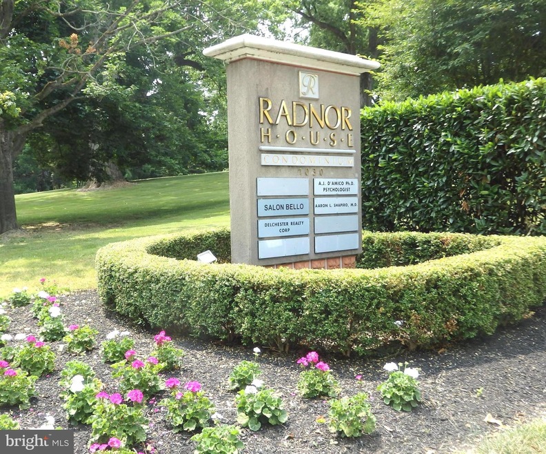 Radnor House unit 509, Bryn Mawr, PA 19010 - photo 1