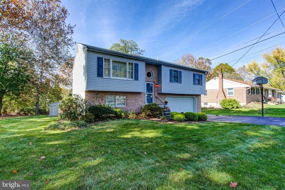 304 Pennwyn Place, Reading, PA 19607 - photo 1