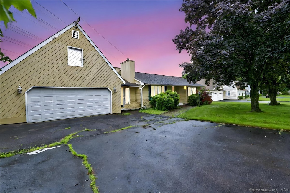 WELCOME HOME TO 401 Berlin St.