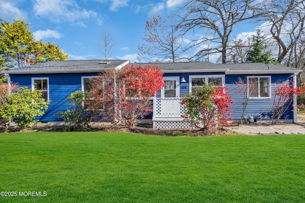 Pending $369,900 • Co-Listing Agent