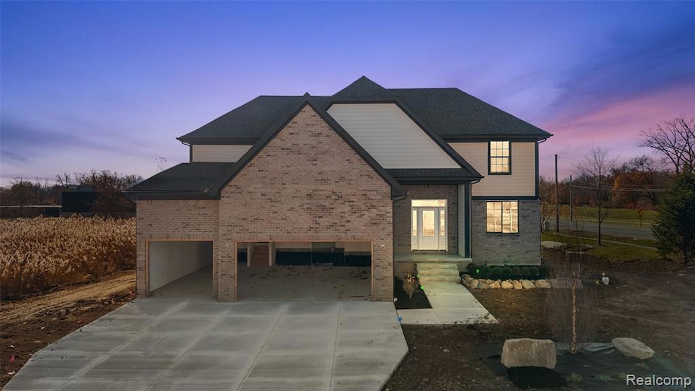 29700 Red Fox Ln, Chesterfield, MI 48047 - photo 1