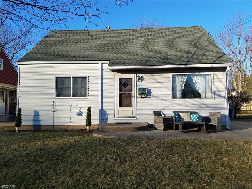 Charming Cape Cod with lovely curb appeal, patio a