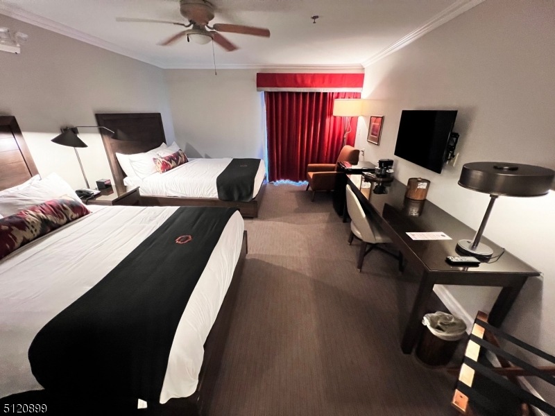 2 Chamonix Dr unit 506, Vernon, NJ 07462 - photo 1